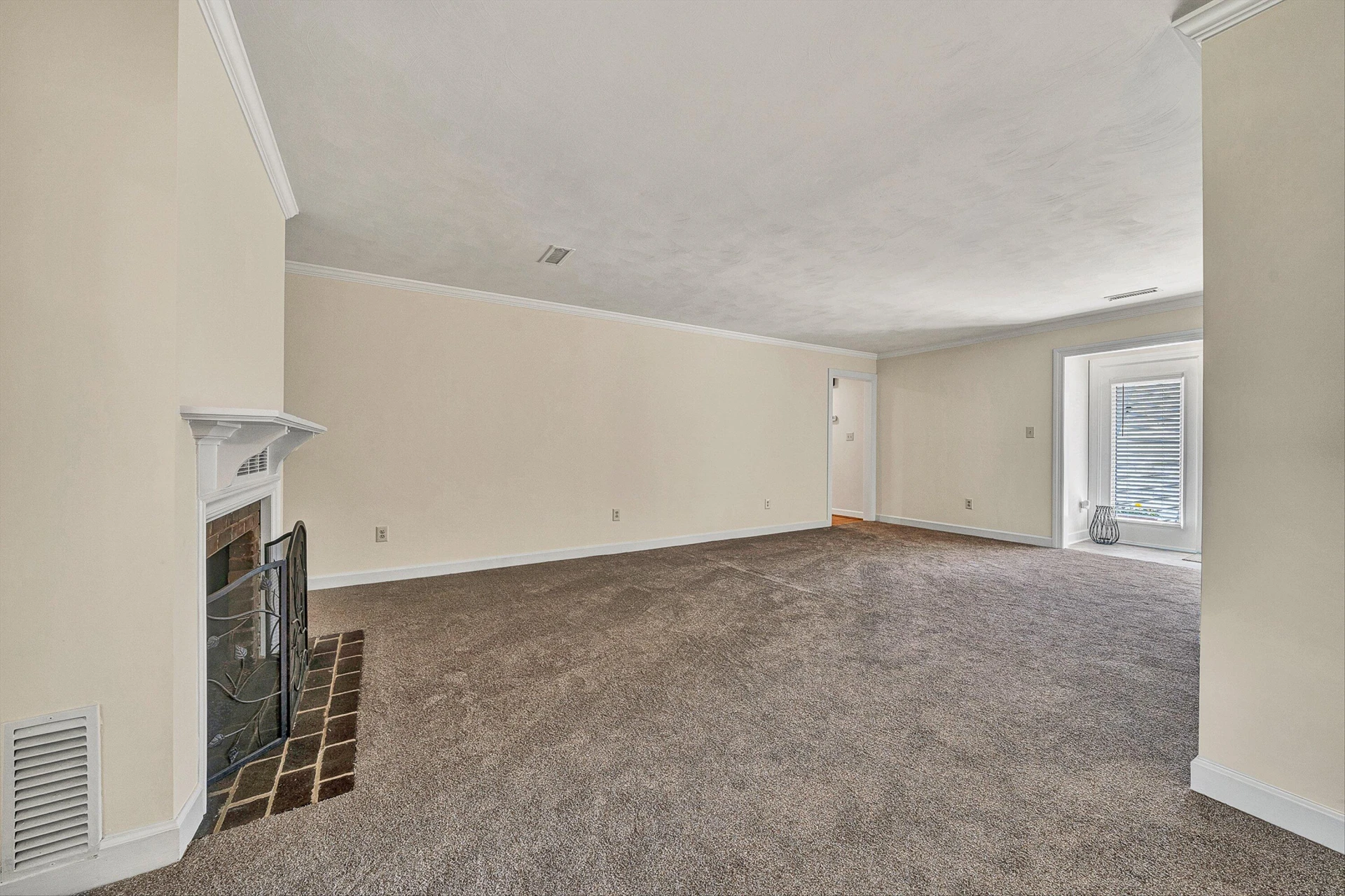 2518 Clearing RD - Photo 11