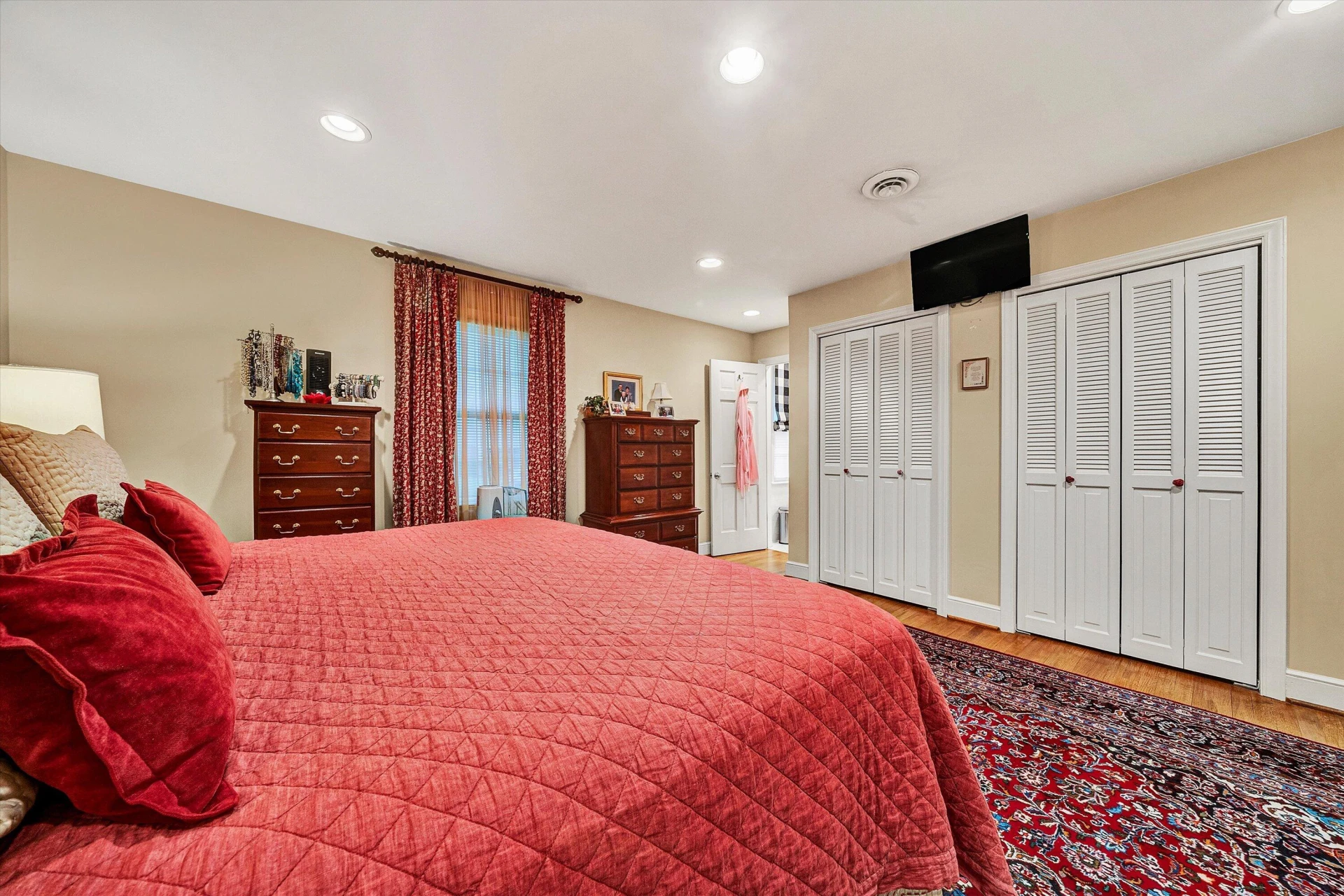3684 Peakwood DR - Photo 29