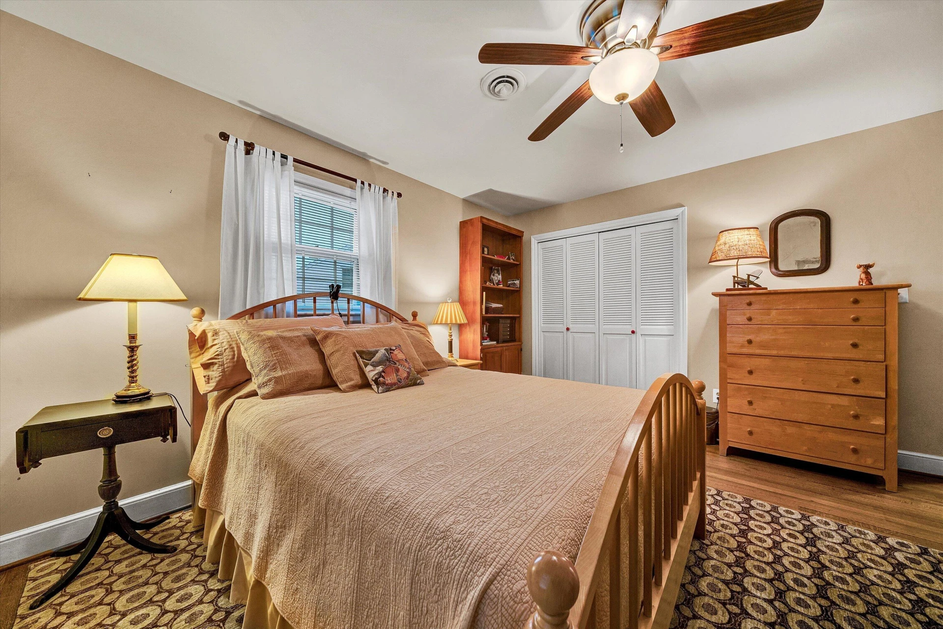 3684 Peakwood DR - Photo 37