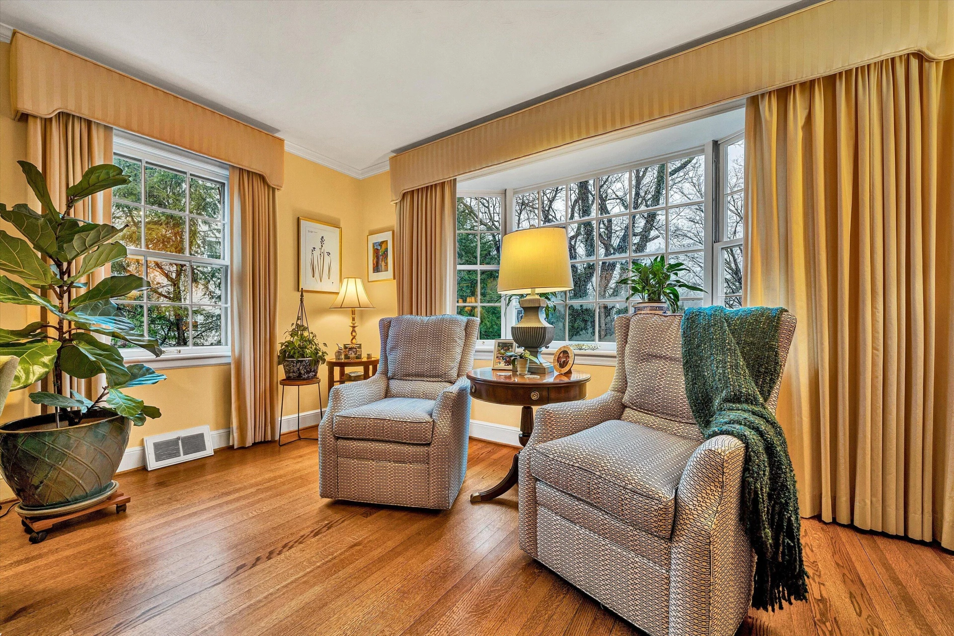 3684 Peakwood DR - Photo 9