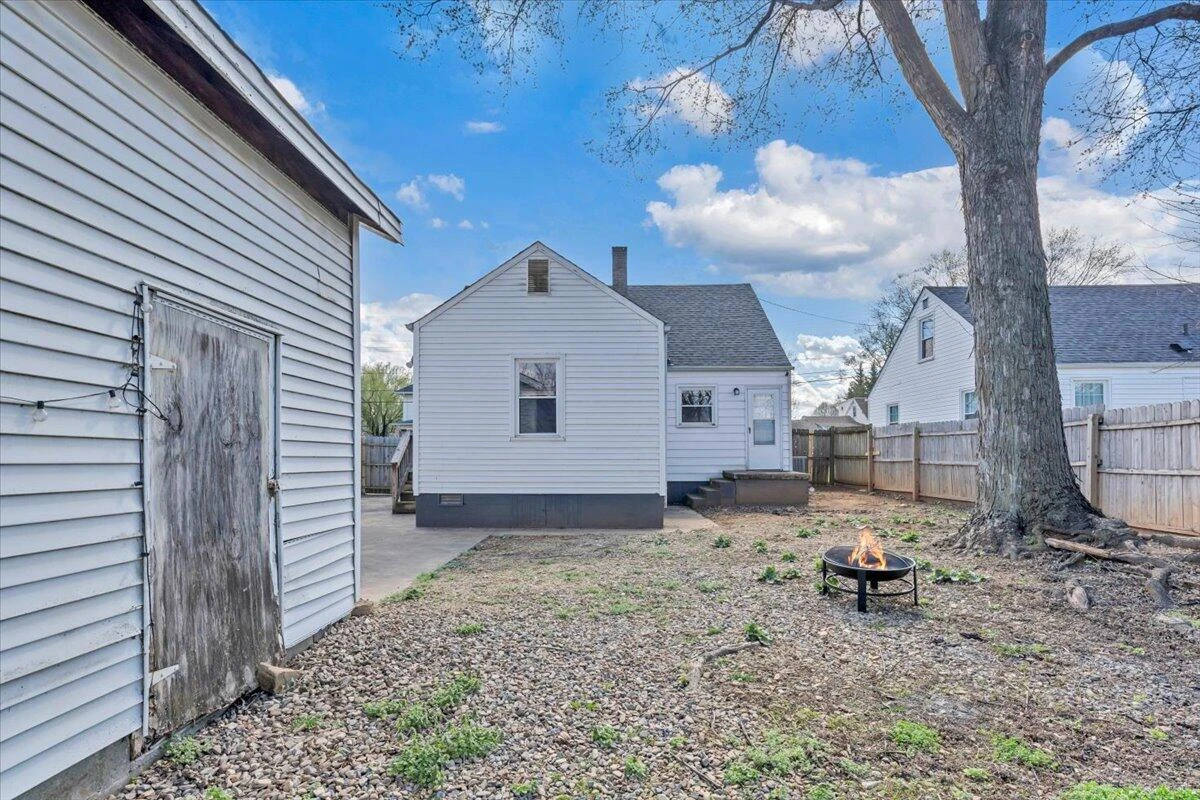 2407 Denniston AVE - Photo 42