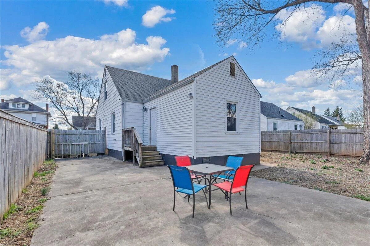 2407 Denniston AVE - Photo 43