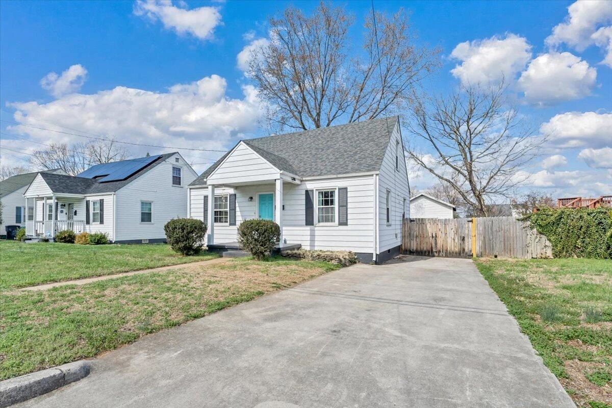 2407 Denniston AVE - Photo 50