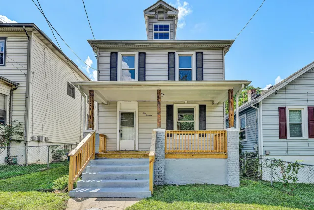 513 Highland AVE