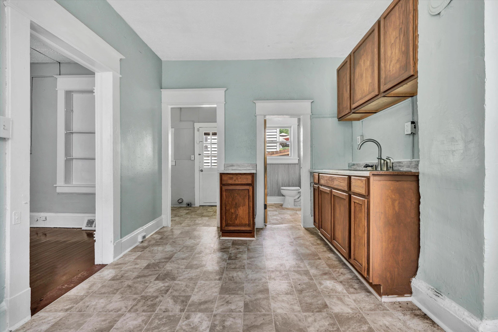 513 Highland AVE - Photo 11