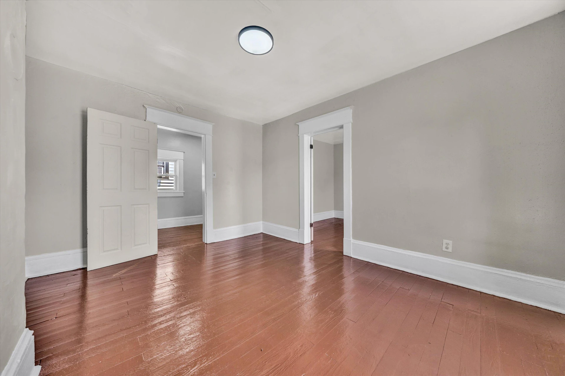 513 Highland AVE - Photo 18