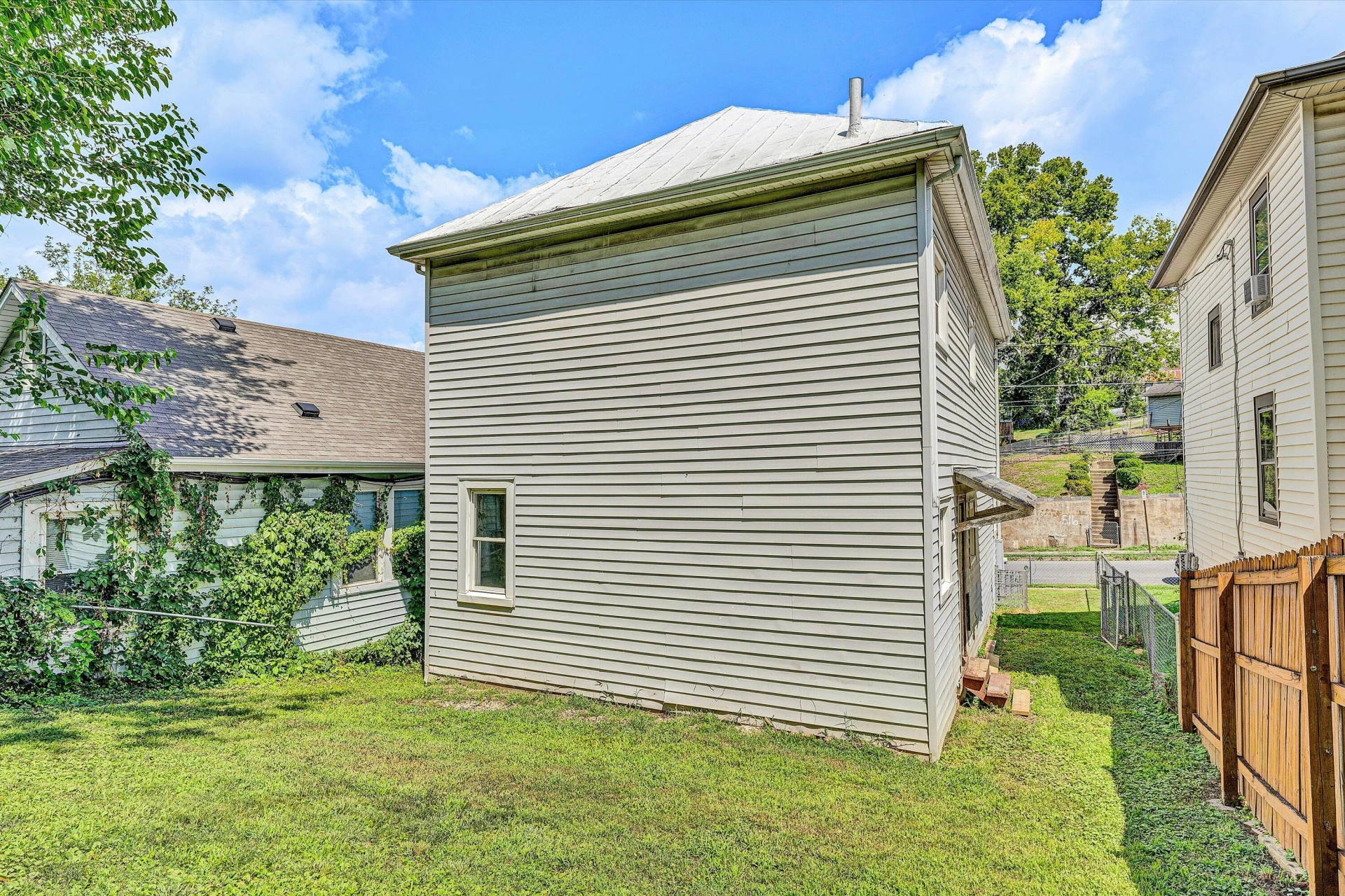 513 Highland AVE - Photo 27