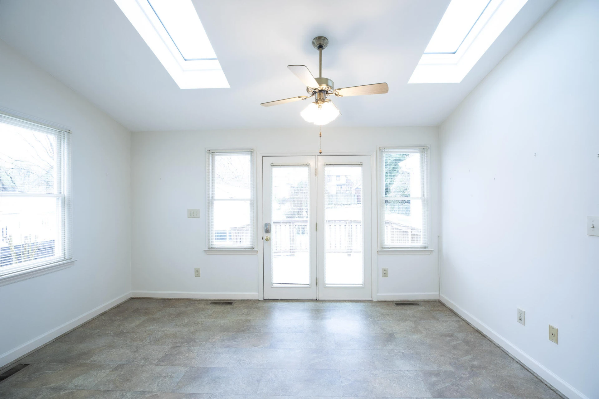 1818 Arlington RD - Photo 20