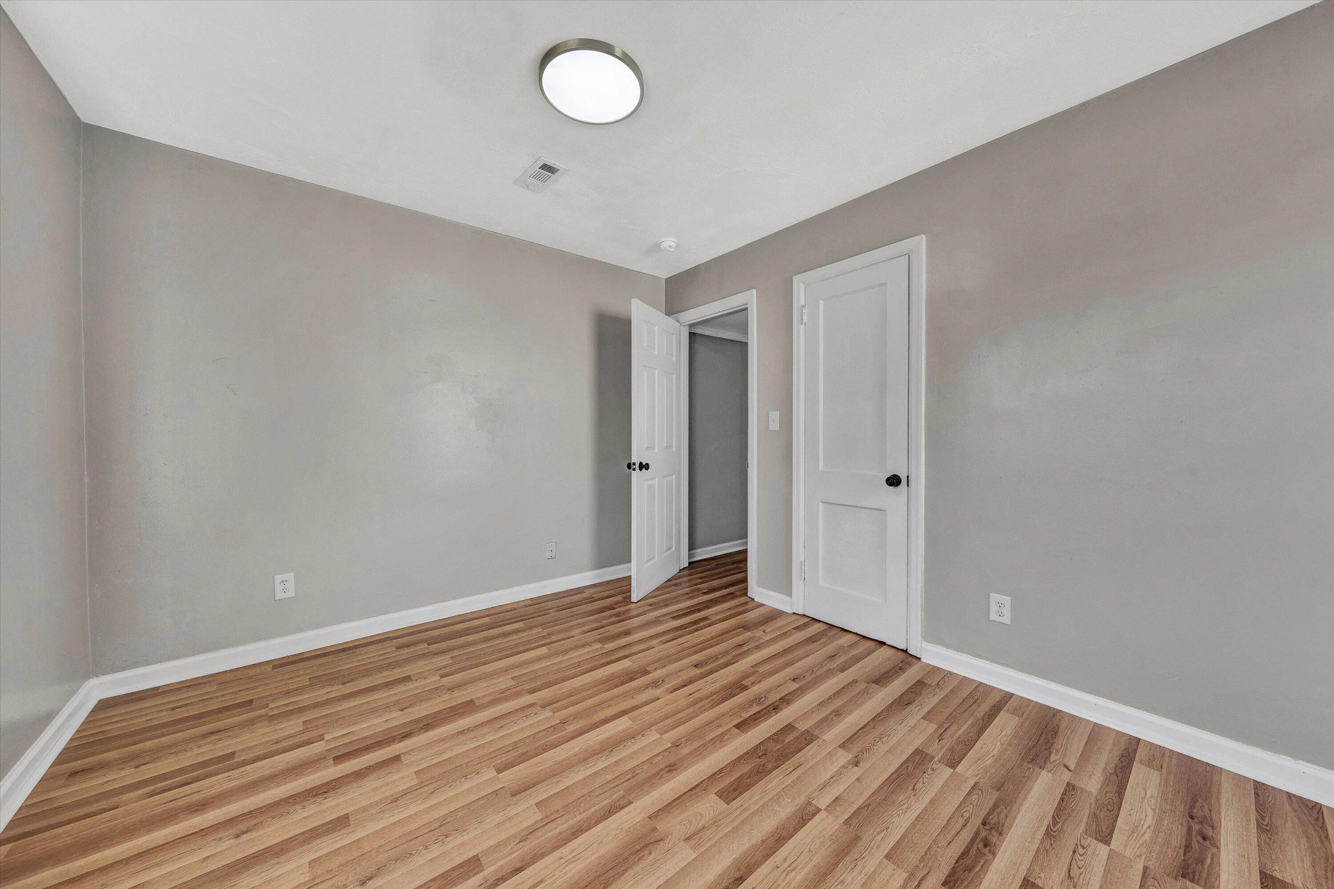 2312 Rush ST - Photo 17