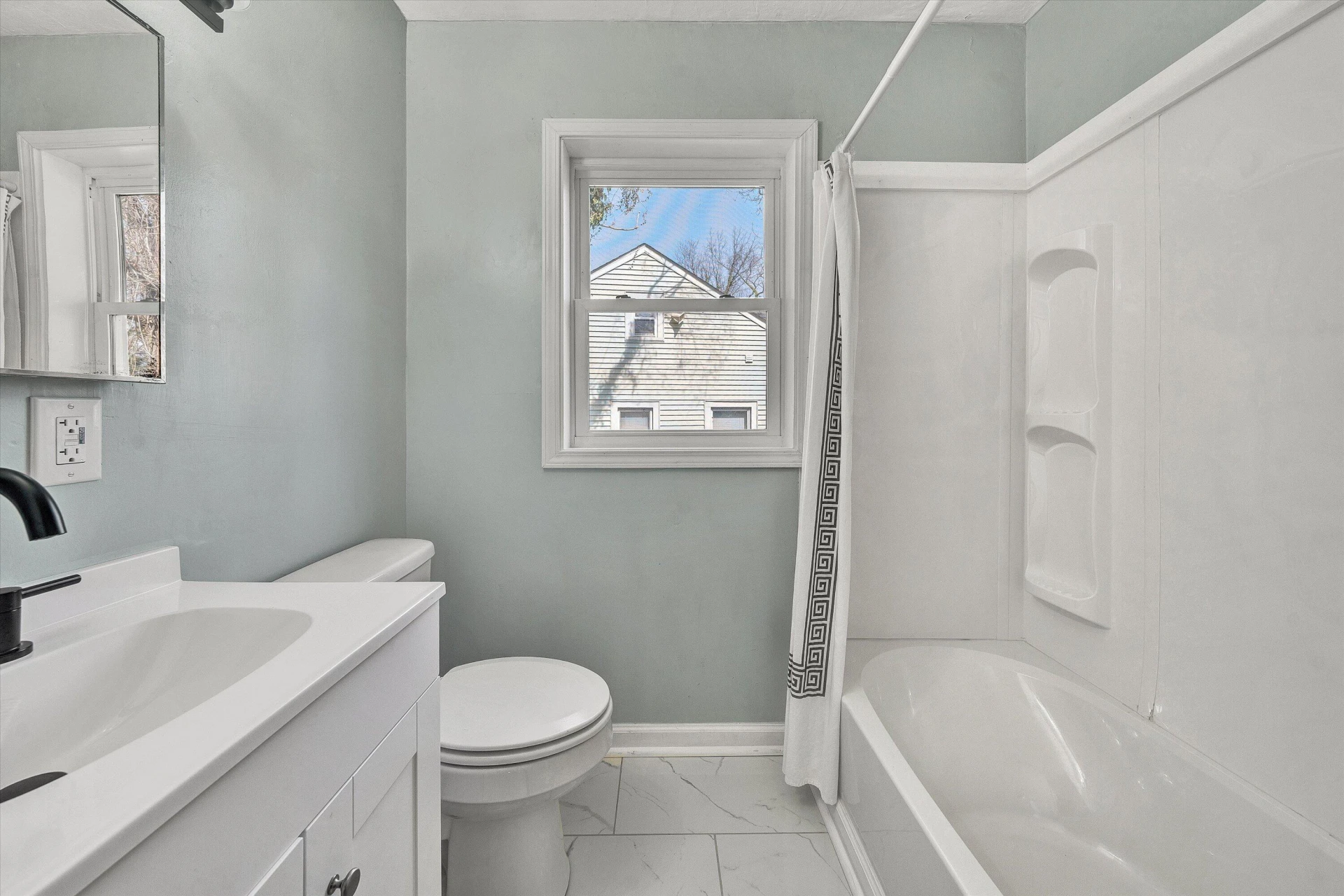 2312 Rush ST - Photo 18