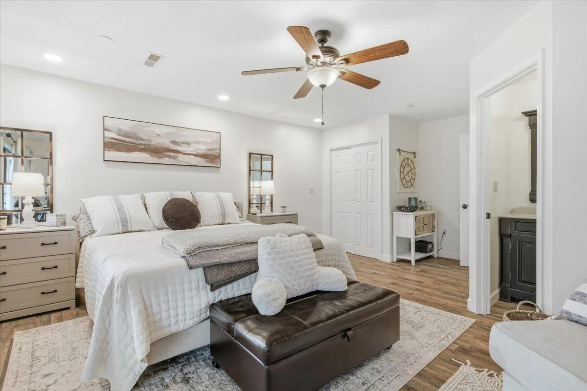 219 Shoreline Marina CIR #122 - Photo 19
