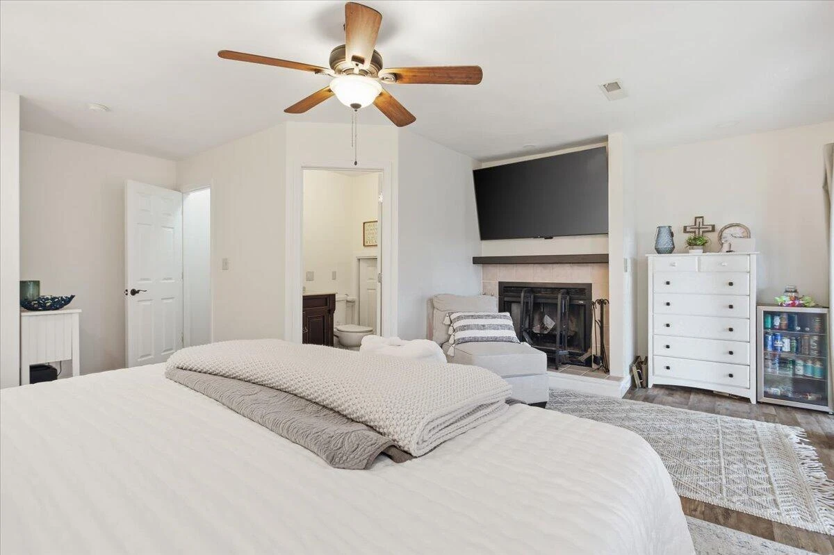 219 Shoreline Marina CIR #122 - Photo 20