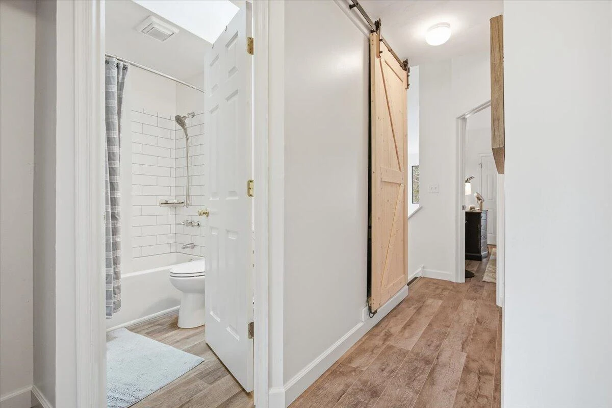 219 Shoreline Marina CIR #122 - Photo 29