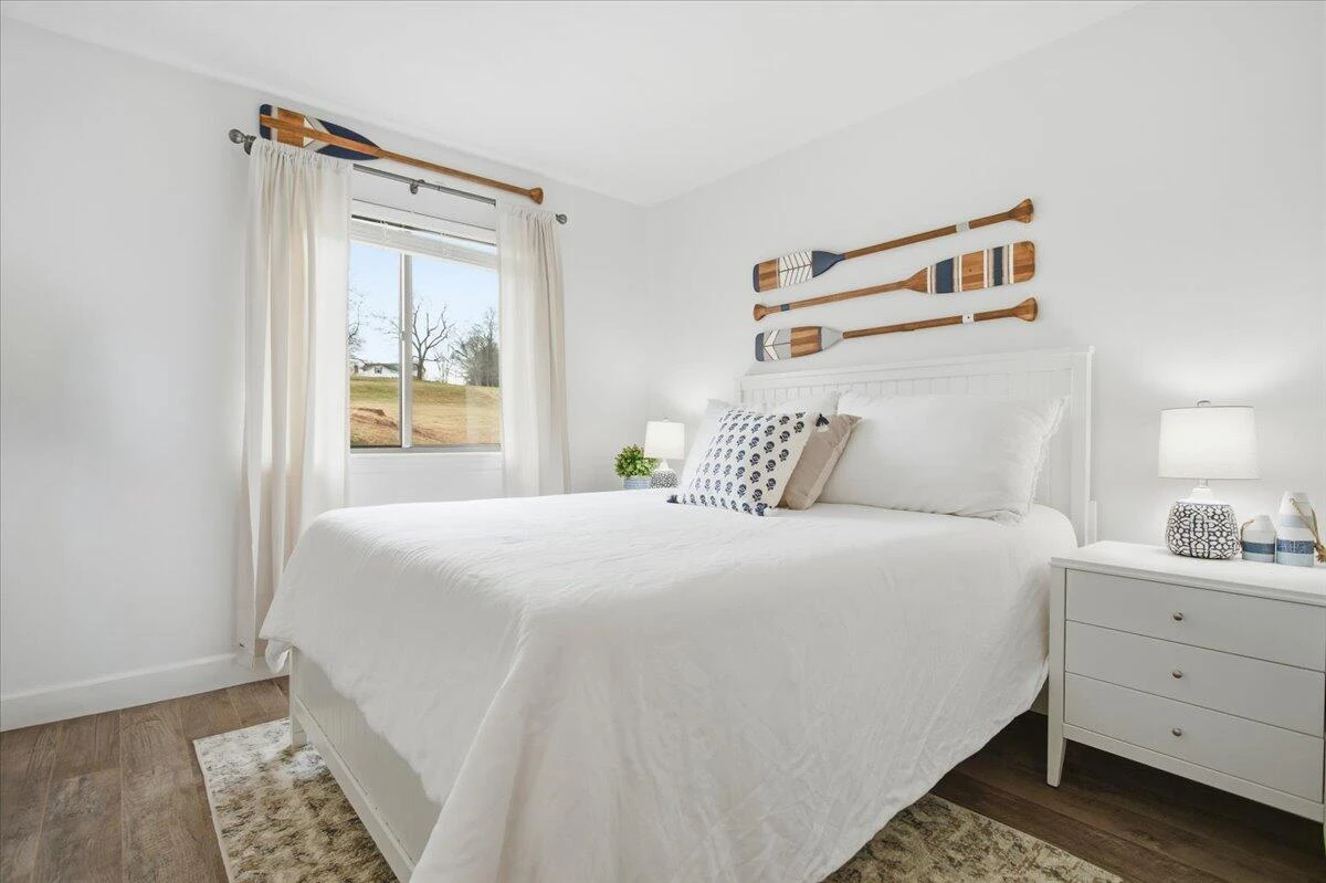 219 Shoreline Marina CIR #122 - Photo 32