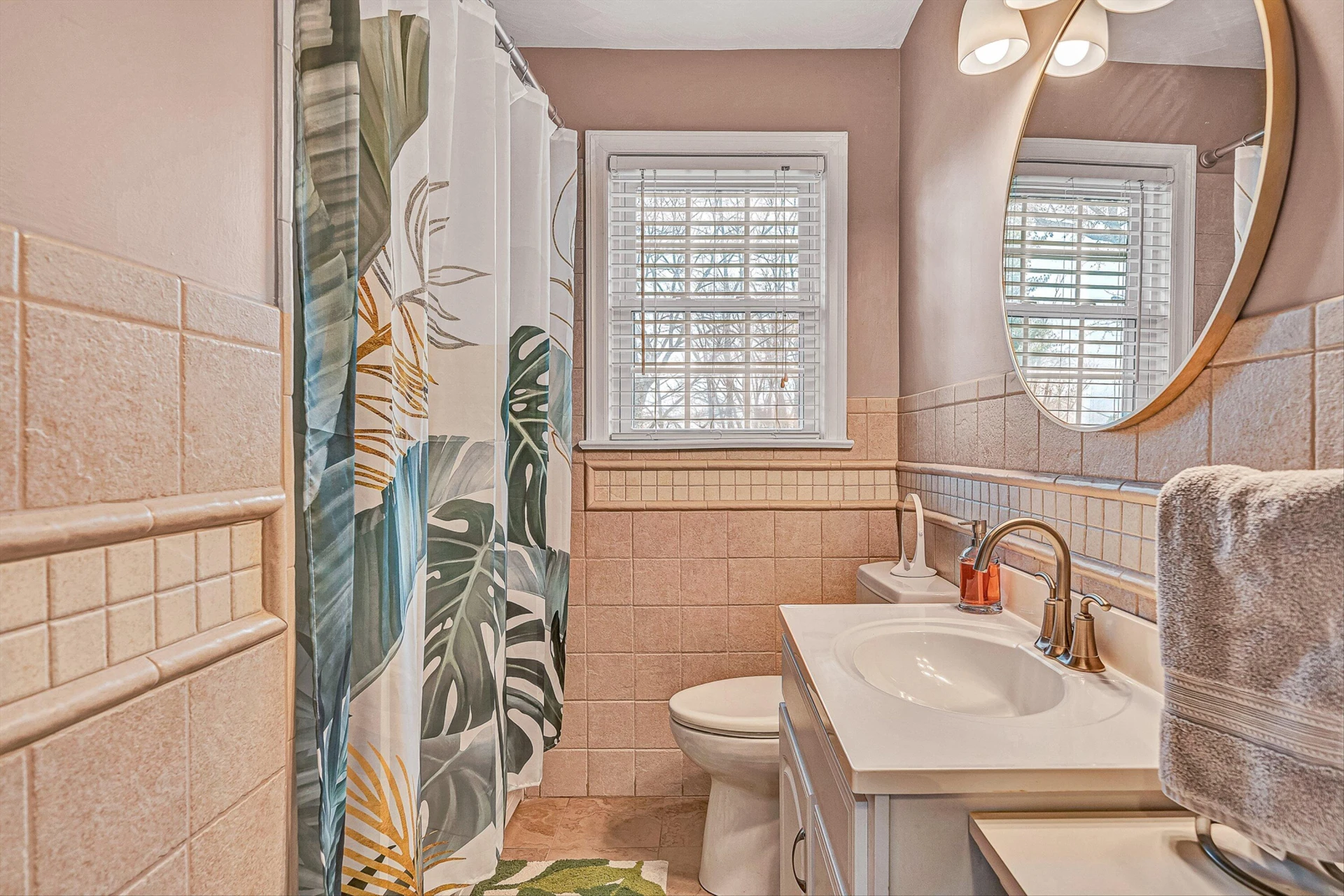 2726 Thorndale ST - Photo 12