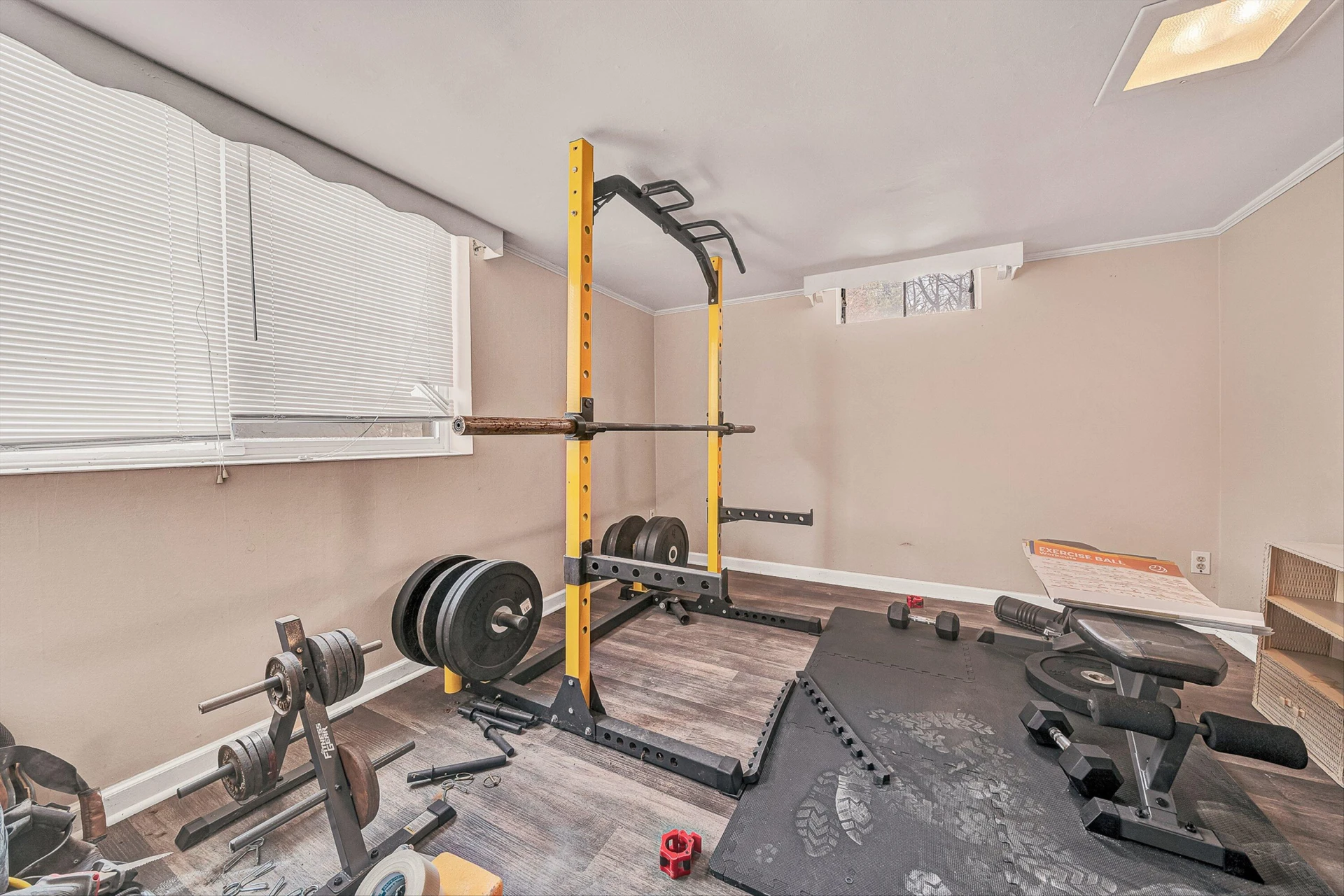 2726 Thorndale ST - Photo 23