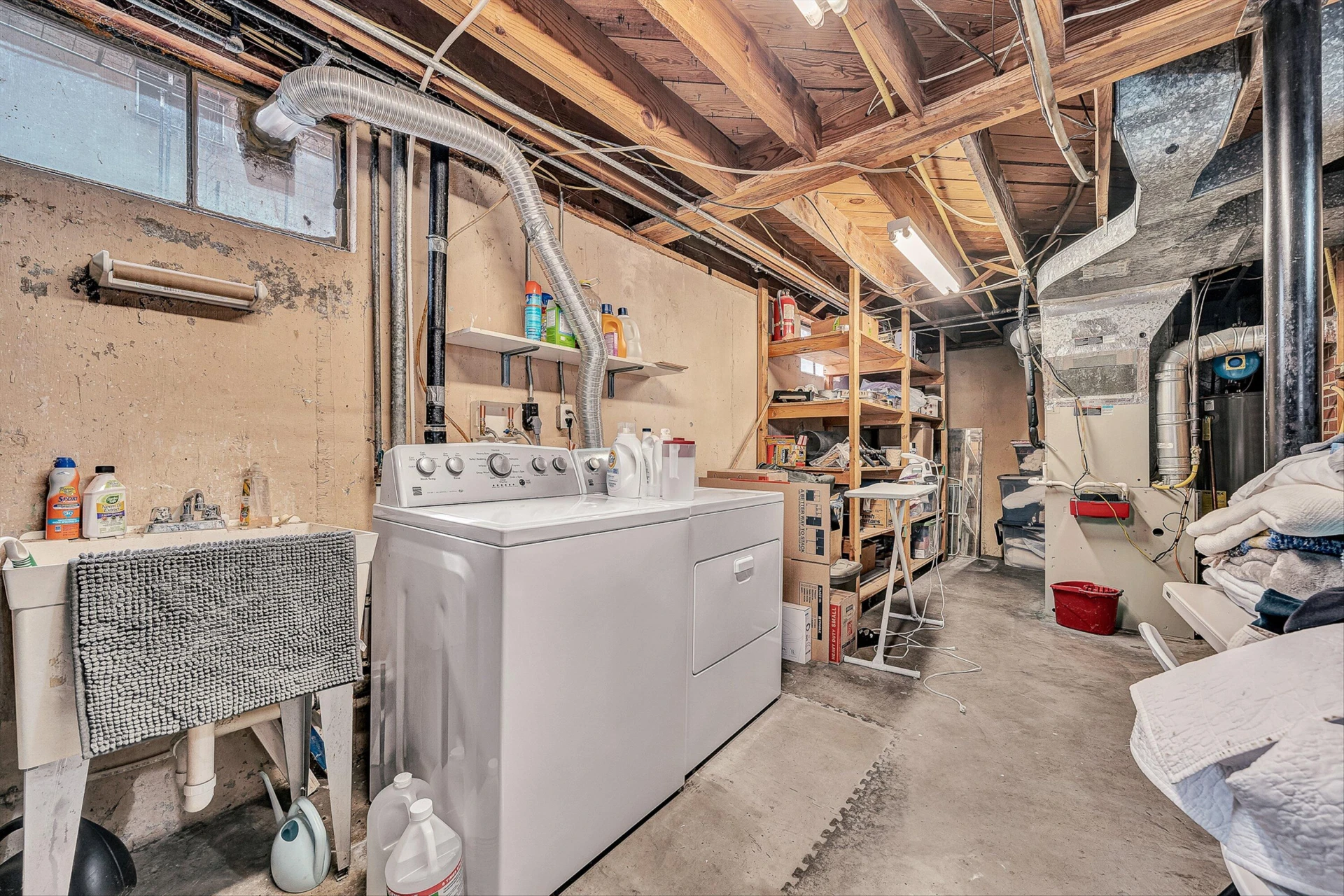 2726 Thorndale ST - Photo 24