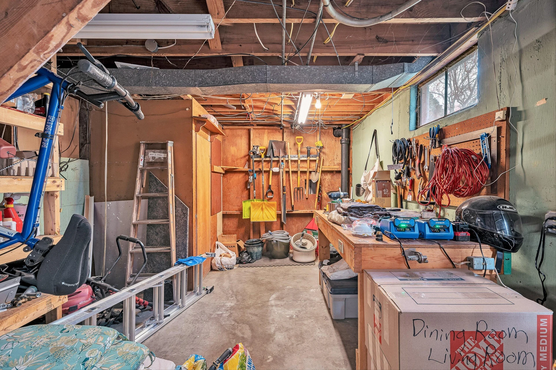 2726 Thorndale ST - Photo 25