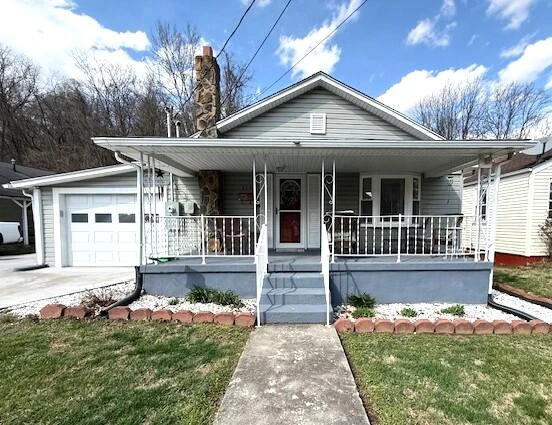424 Parrish ST