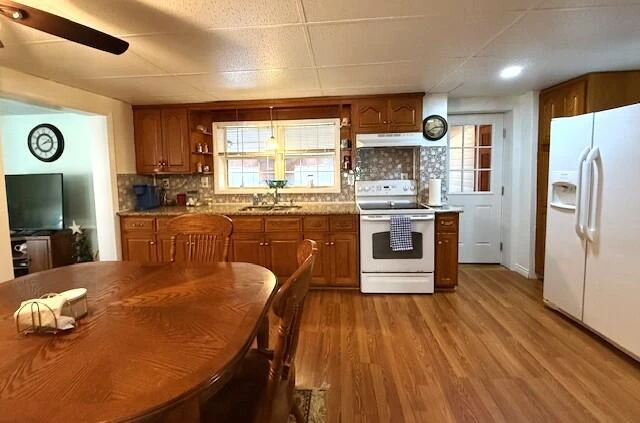 424 Parrish ST - Photo 6