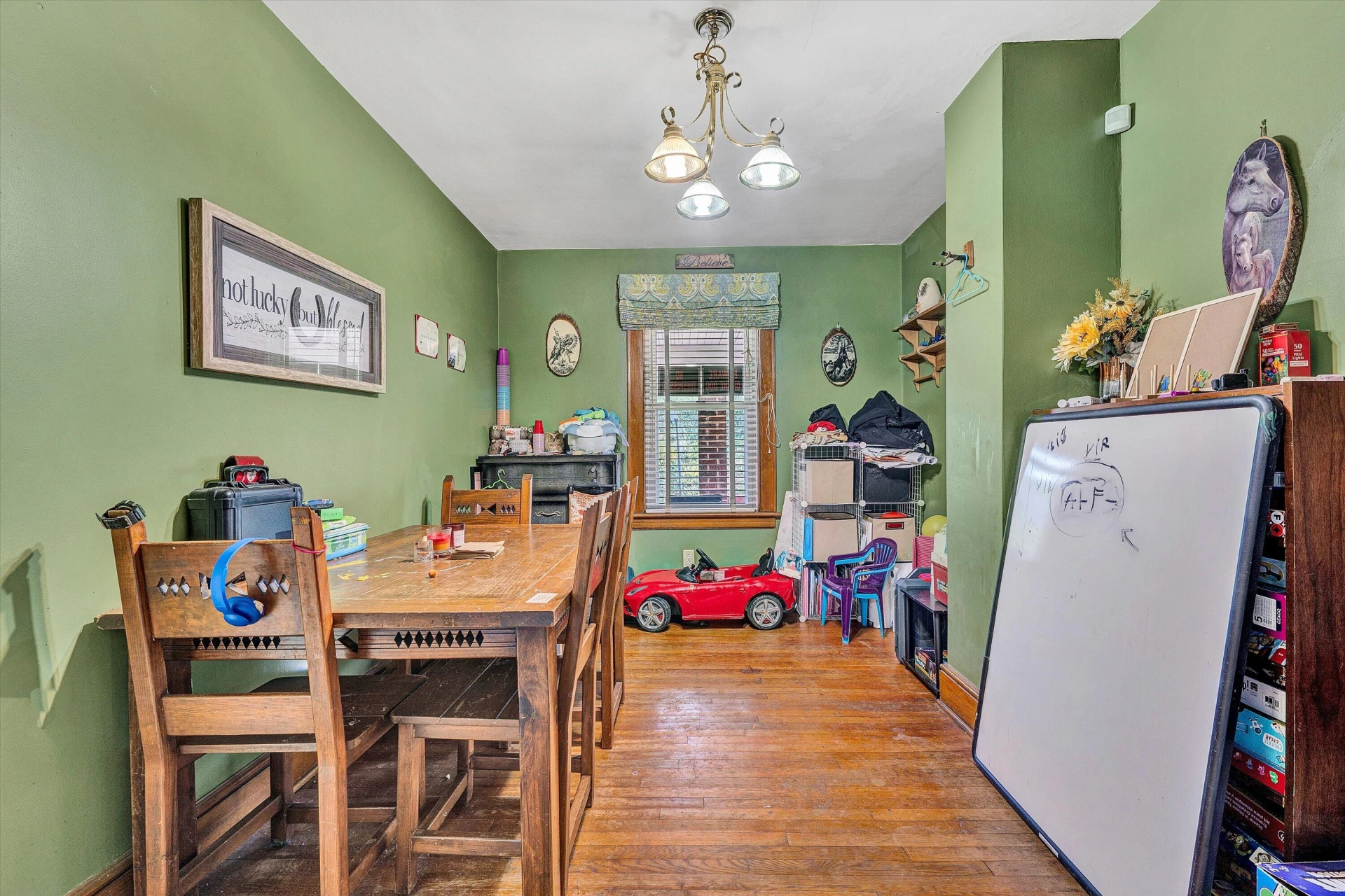 2255 Dunkirk AVE - Photo 4