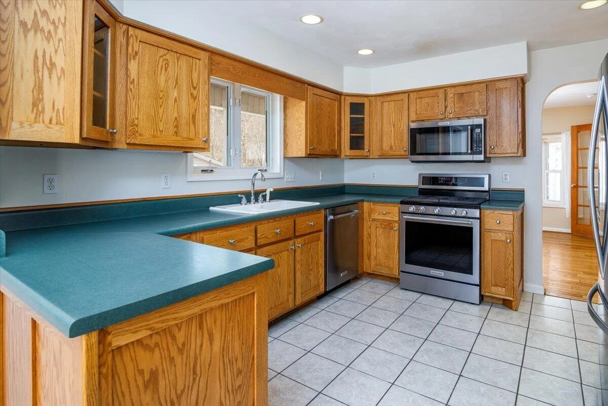 6720 Bradshaw RD - Photo 12