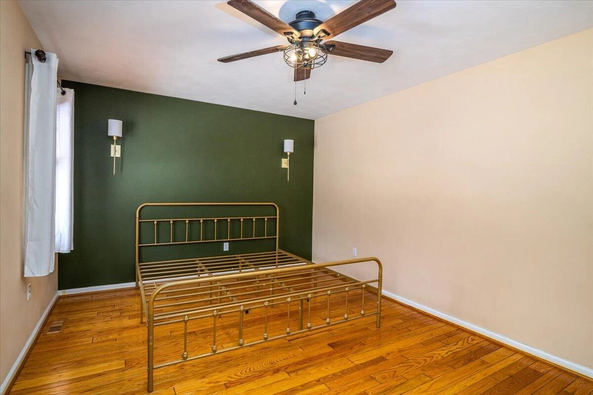 6720 Bradshaw RD - Photo 17