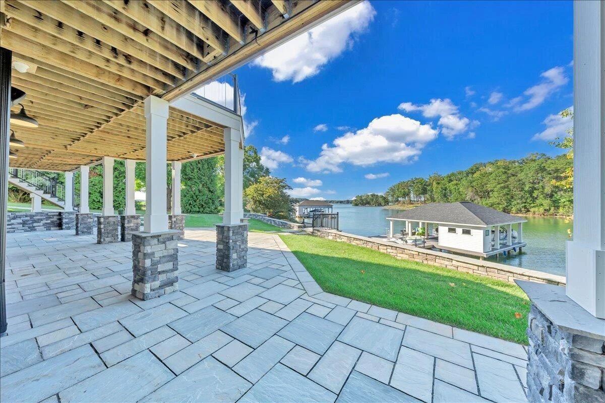 176 Three Point Isle DR - Photo 86