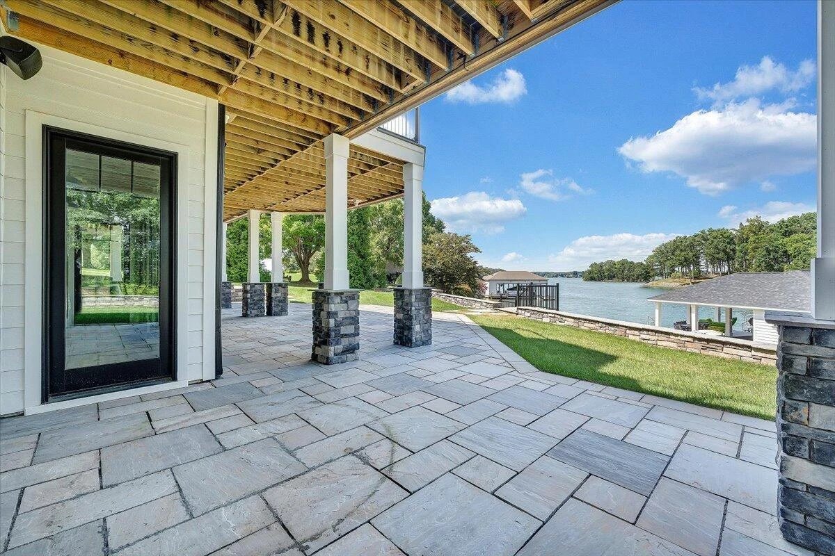 176 Three Point Isle DR - Photo 88