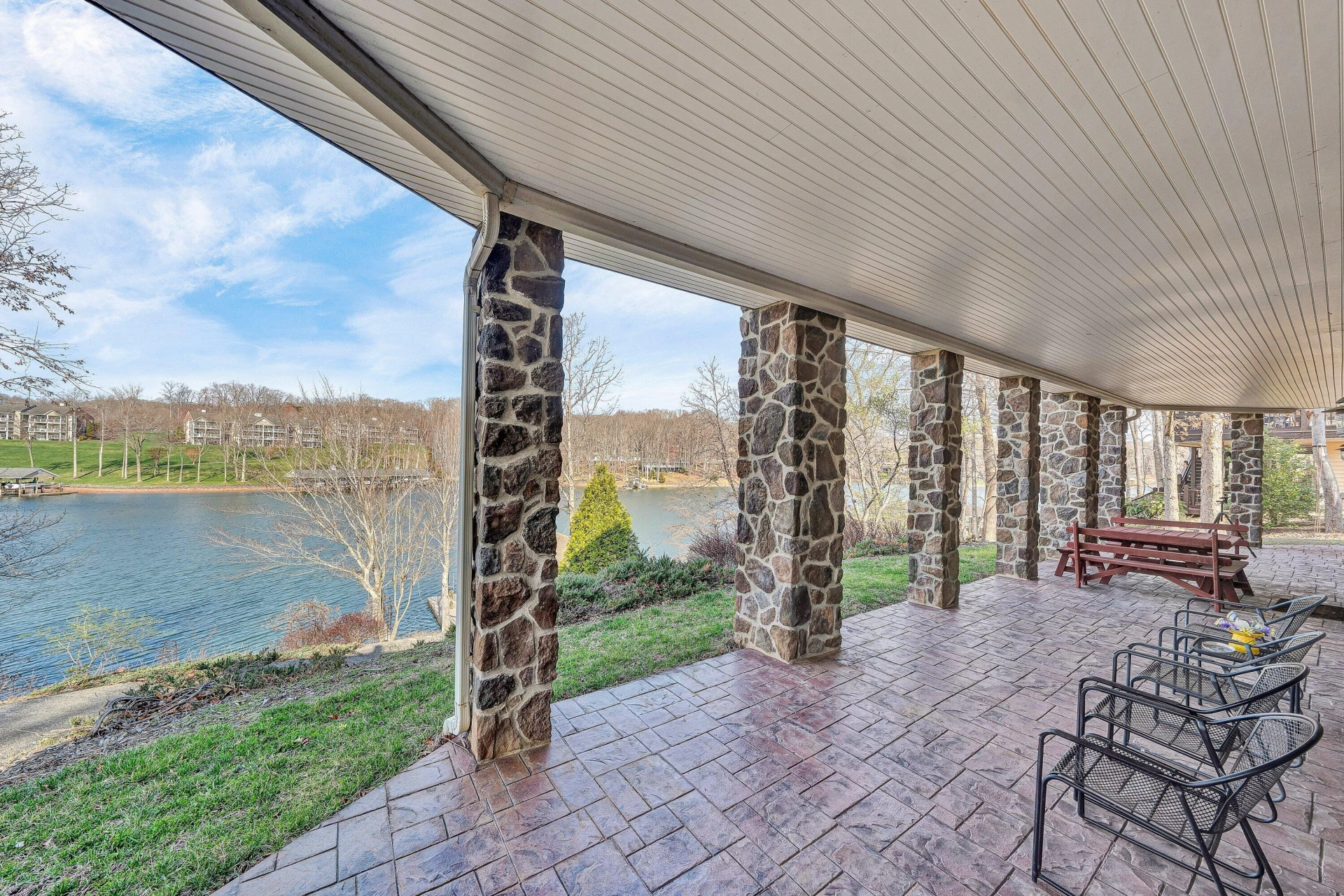 23 Waterpoint CT - Photo 37