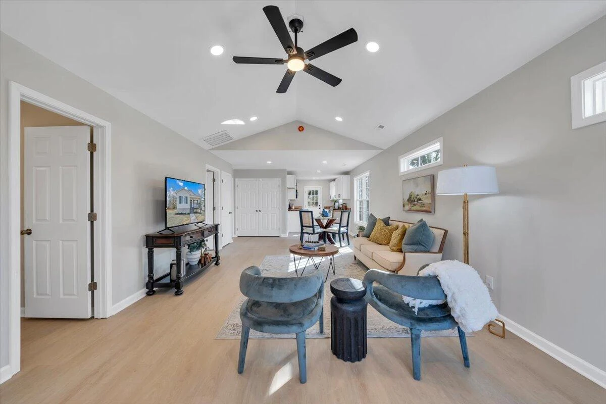 3708 Michigan AVE - Photo 15