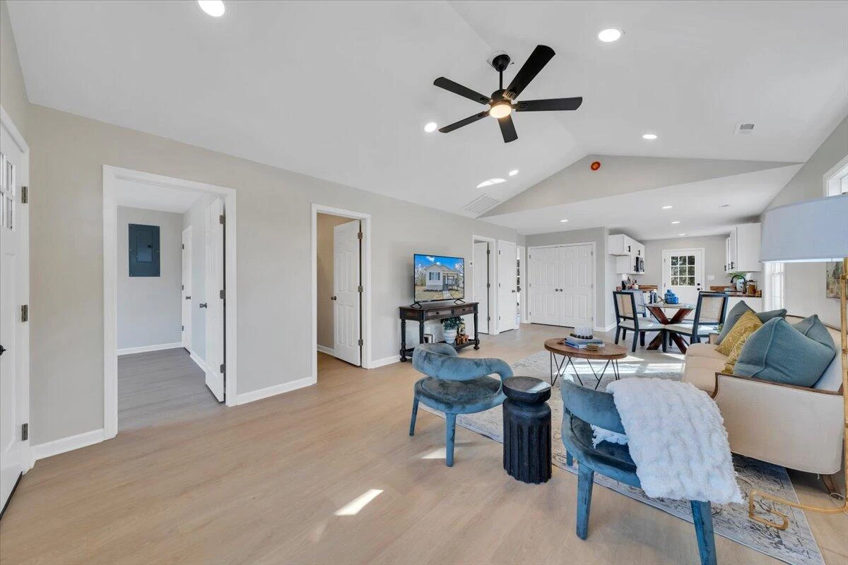 3708 Michigan AVE - Photo 17
