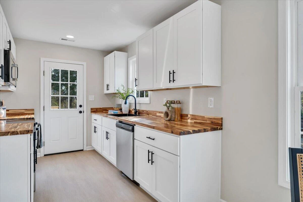 3708 Michigan AVE - Photo 29
