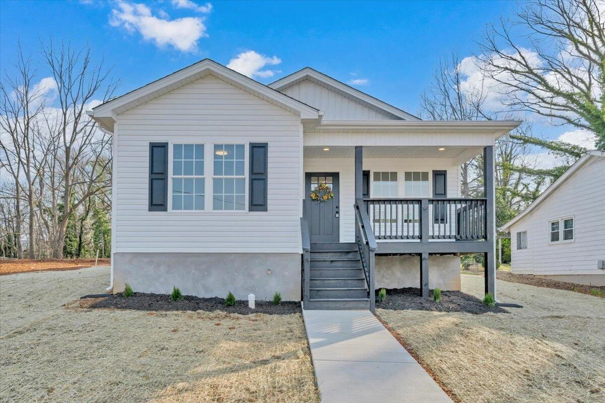 3708 Michigan AVE - Photo 3
