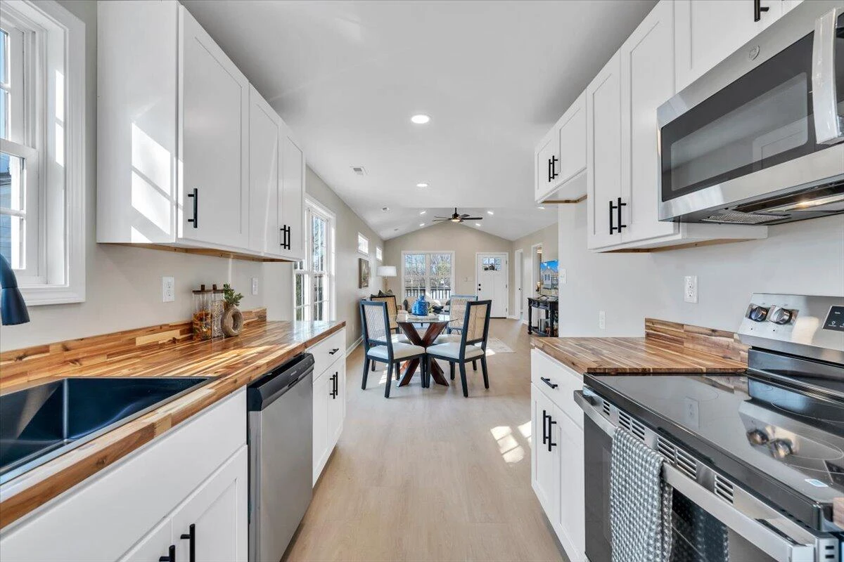3708 Michigan AVE - Photo 36