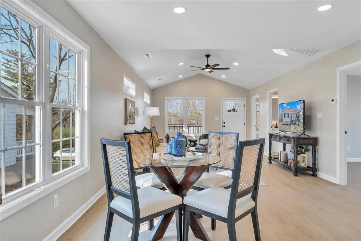 3708 Michigan AVE - Photo 38