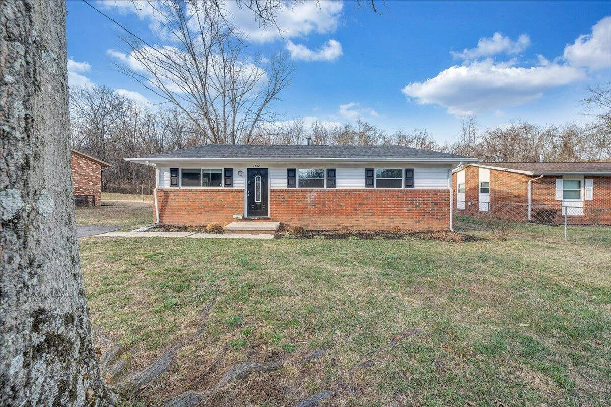 1638 Norris DR