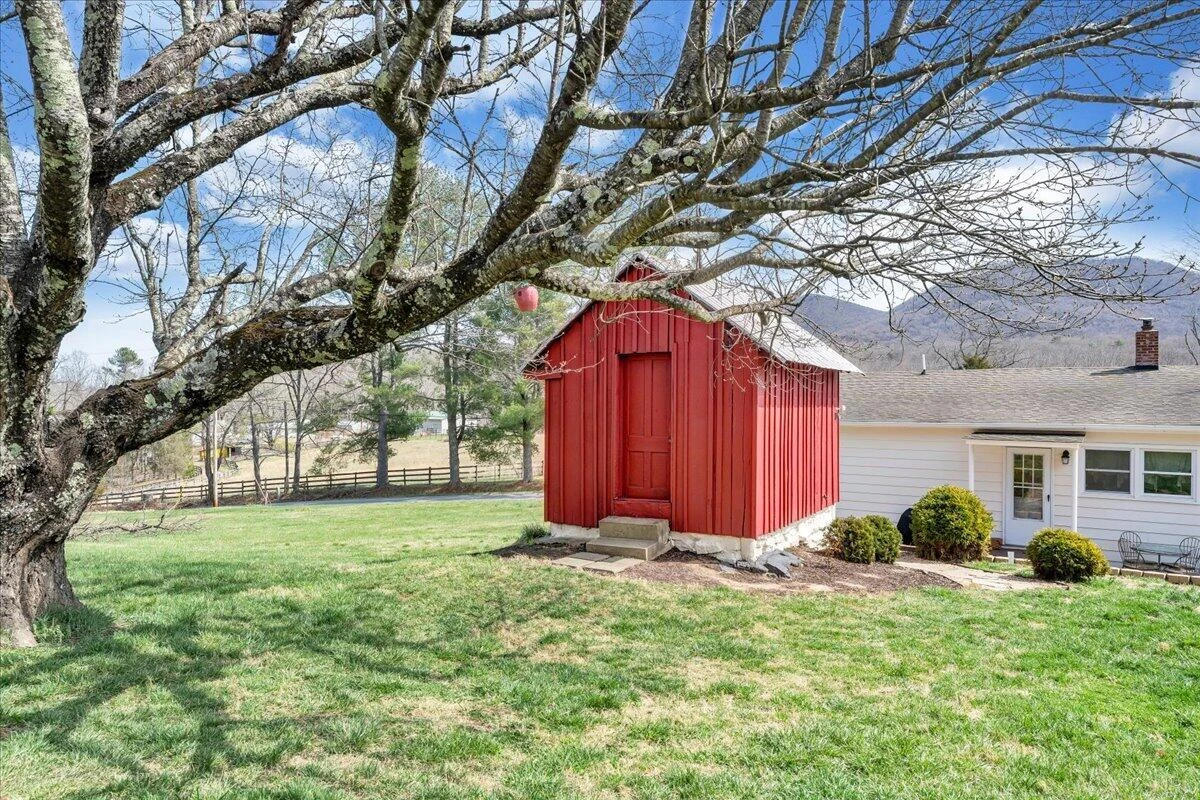 1006 Little Catawba Creek RD - Photo 36