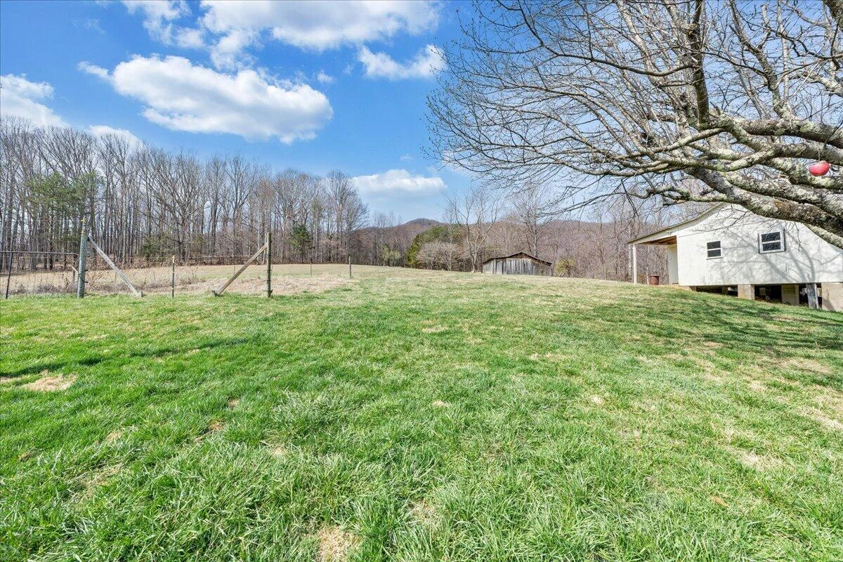 1006 Little Catawba Creek RD - Photo 41