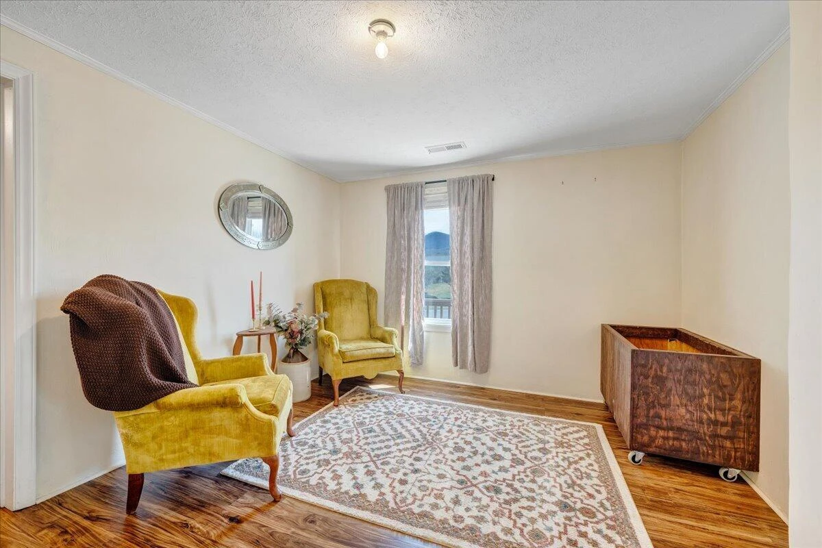 1006 Little Catawba Creek RD - Photo 8
