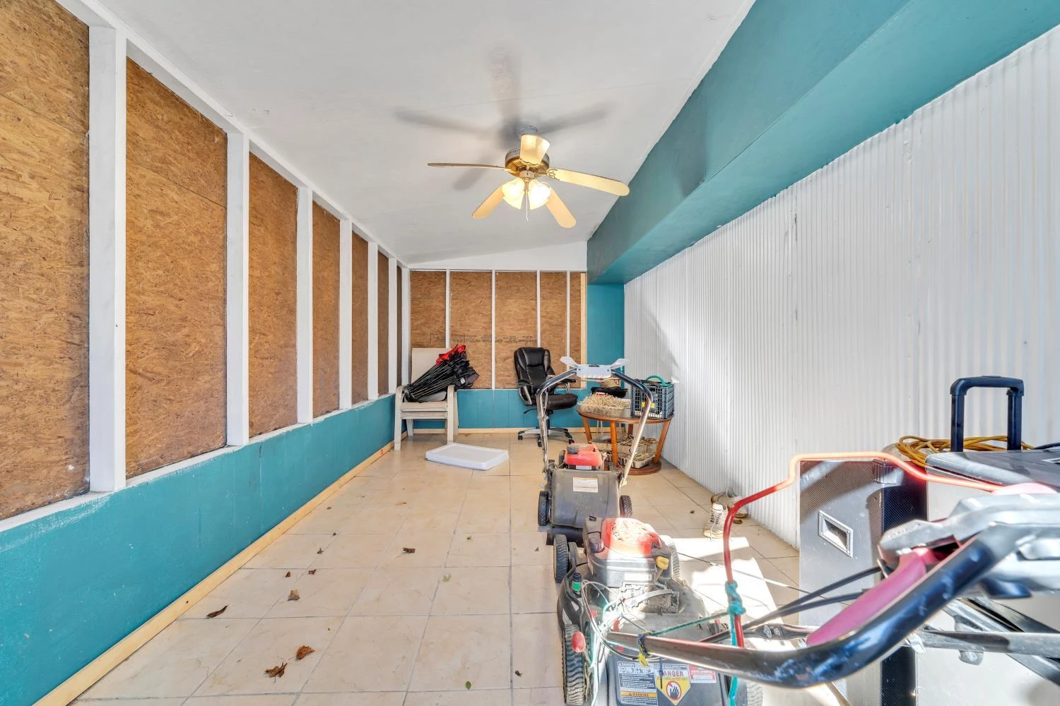 1856 Kenwood BLVD - Photo 23