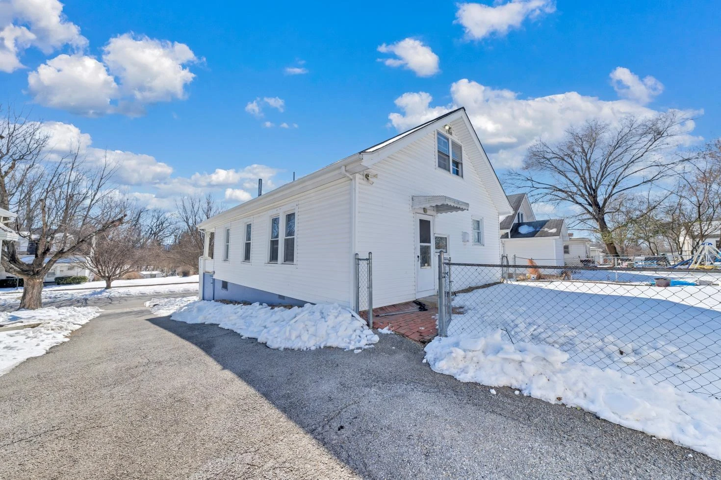 1856 Kenwood BLVD - Photo 31