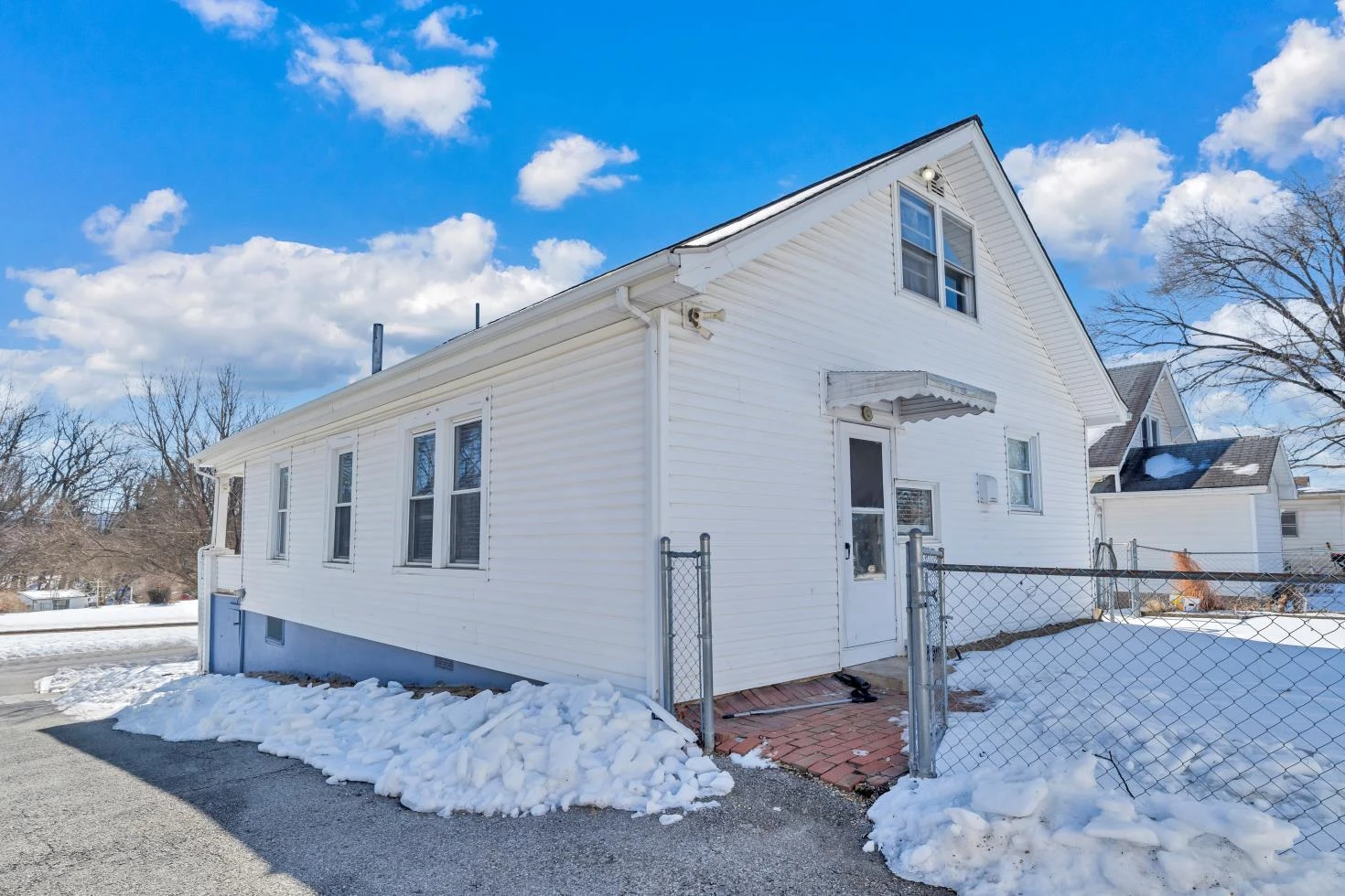 1856 Kenwood BLVD - Photo 32