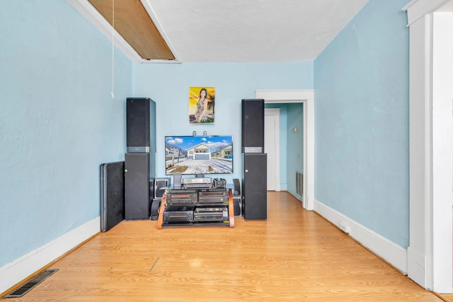 1856 Kenwood BLVD - Photo 9