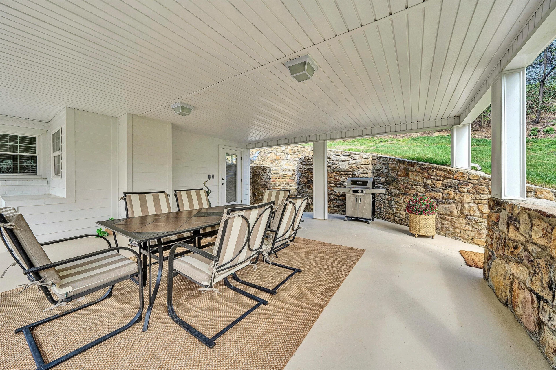 763 OAKWOOD DR - Photo 40