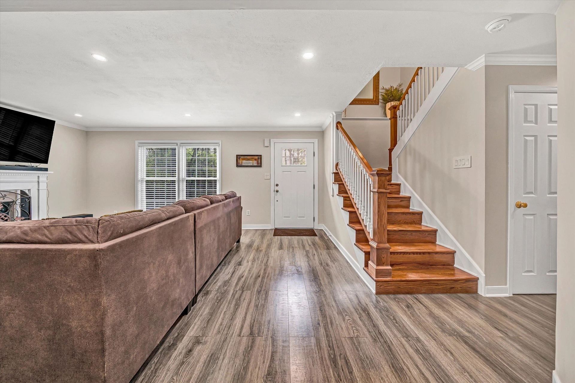 763 OAKWOOD DR - Photo 11