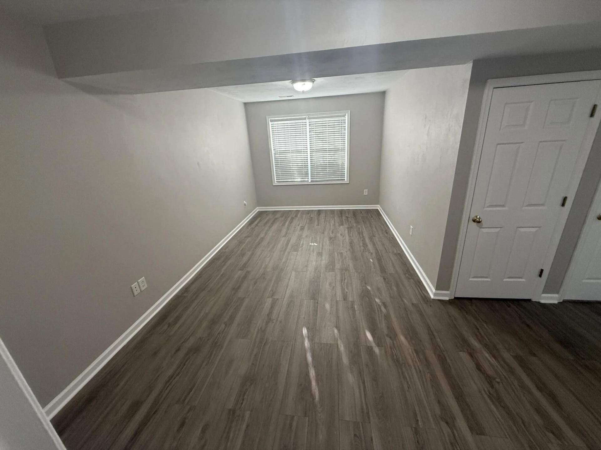 2421 Deerfield CT - Photo 18