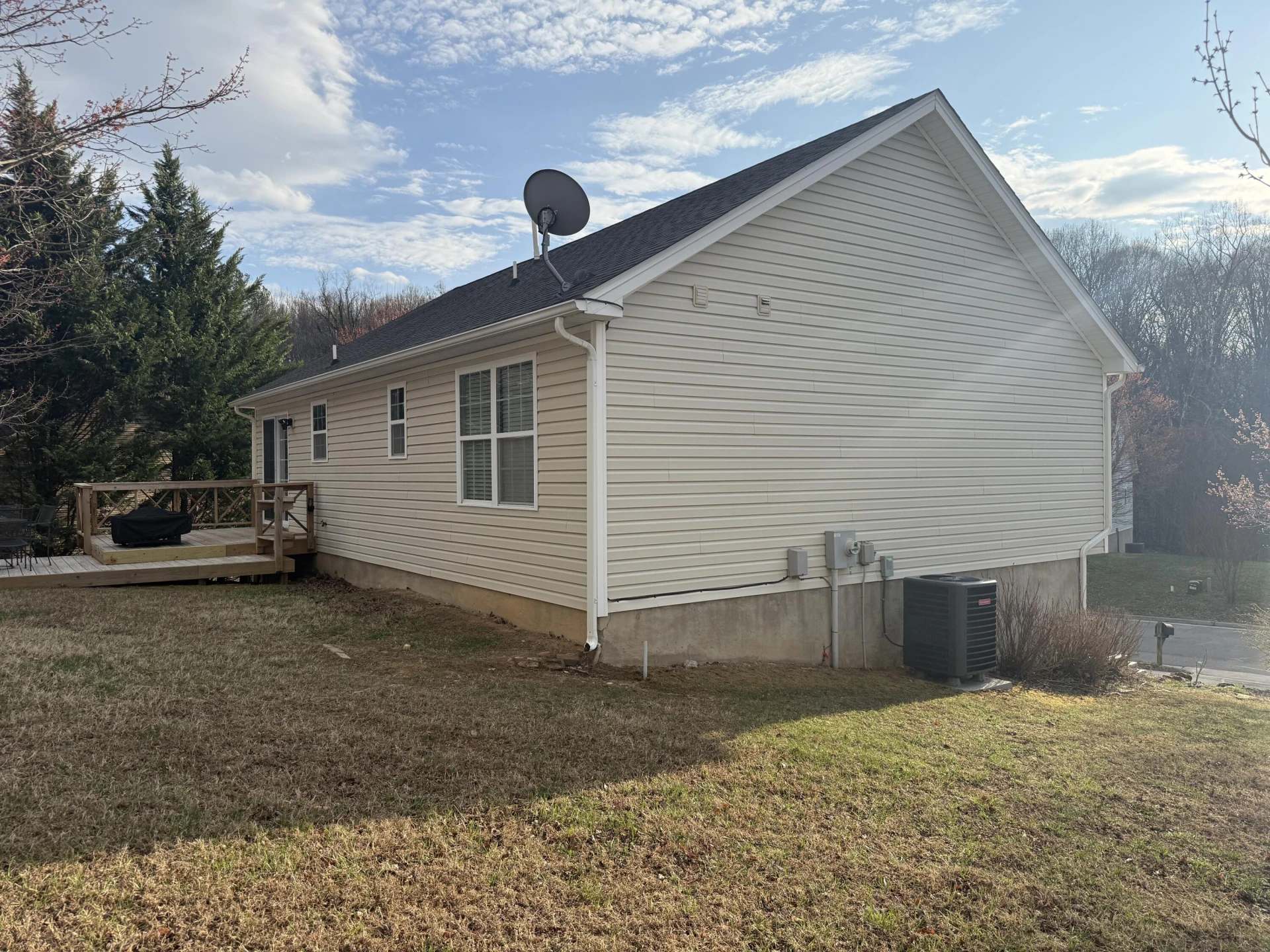 2421 Deerfield CT - Photo 28