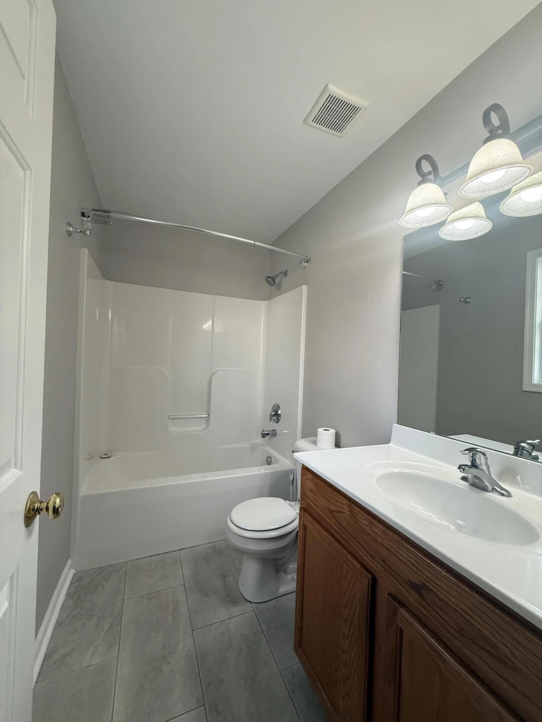 2421 Deerfield CT - Photo 8