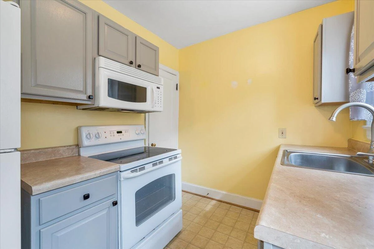 910 Brandon AVE - Photo 13